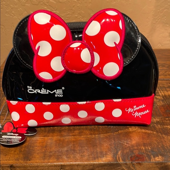 Disney x The Crème Shop Patent Pvc Minnie Mouse Makeup Bag - Picture 1 of 6
